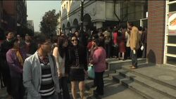 10,000 singletons attend China's first match-making emporium Instructional Video