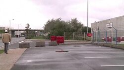 CLEAN : Calais: Migrants staying in zone with dangerous substances News Clip