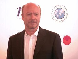 Paul Haggis at An Evening To Raise Awareness And Celebrate Cambodian Children's Fund Stock Footage