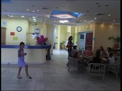 Some settlers refusing govt''s offer of temporary housing News Clip