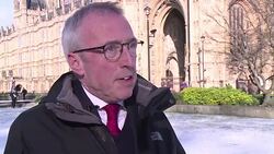 CLEAN : Packet of crisps: Ex official slams UK's Brexit trade plans News Clip