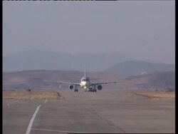 Seoul's Unification Ministry delegation arrive in Pyongyang for talks News Clip