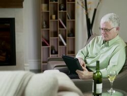 HD Dolly: Professional Man with tablet Stock Footage