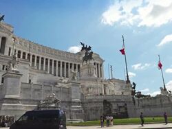 Vittorio Emanuele or Altare della Patria Monument in Rome Stock Footage