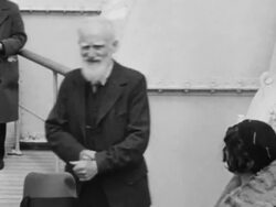George Bernard Shaw makes first and only visit to the US Stock Footage