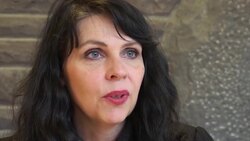 Opposition calls for Gunnlaugsson to resign Instructional Video