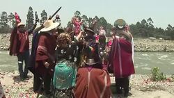 CLEAN : In Peru, shamans pray the spirits to be protected from El Nino News Clip