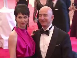 Mackenzie Bezos, Jeff Bezos at "Schiaparelli And Prada: Impossible Conversations" Costume Institute Gala Stock Footage