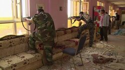 CLEAN : Iraqi neighbourhood holds out against jihadists News Clip