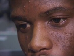 Empty shops, queue in Harare, vox pop as nation awaits elex result News Clip