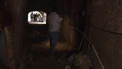 CLEAN : Triple suicide attack near Damascus police HQ: ministry News Clip