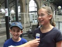 CLEAN: Harry Potter train leaves on French tour News Clip