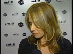 Late fashion photographer honoured in New York News Clip