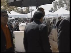 Singer arrives at court News Clip