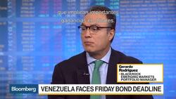 Gerardo Rodríguez de BlackRock habla de los vencimientos de bonos que enfrenta Venezuela News Clip