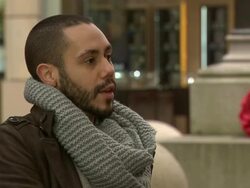 Different Views On Wearing The Poppy News Clip