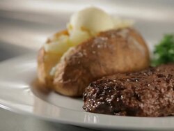 Hamburger Steak in Gravy Stock Footage