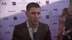 Kim Kardashian West, Fergie, Nicki Minaj light up LA fashion awards News Clip