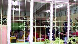 CLEAN : Firebrand Duterte favourite in Philippines elections News Clip