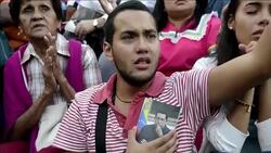 VOICED : Plegarias por Chavez News Clip