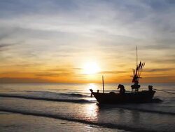 HD:Fisherman on sunrise.(Silhouette scene) Stock Footage