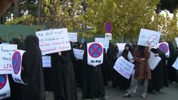 CLEAN : Iran nuclear: demonstration in Tehran News Clip