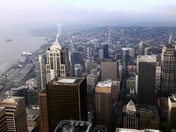 High view point overlooking Seattle towards the Space Needle. Stock Footage