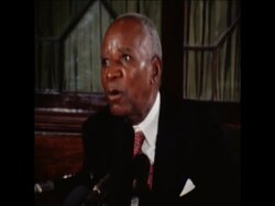 SYND 3 7 78 PRESIDENT BANDA SPEAKING AT A PRESS CONFERENCE IN BLANTYRE News Clip