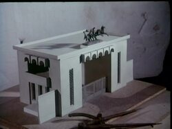 HORSE SCULPTURE FOR THE MIDDLE EAST News Clip