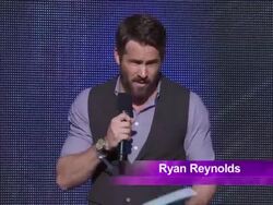 EVENT CAPSULE CHYRON - 2014 Global Citizen Festival in Central Park Stock Footage