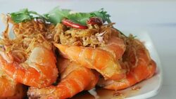 Asian food , Thai food : Fried shrimp with spicy sauce and Vegetable Stock Footage