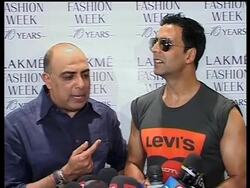 Highlights of Lakme fashion week, Bollywood stars on catwalk Instructional Video