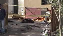 VOICED : Al menos 20 muertos en ataque contra templo sufi en Pakistan News Clip