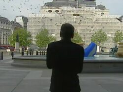 Free Tibet Base Jumper in Trafalgar Square News Clip