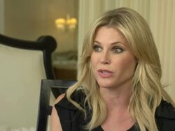INTERVIEW - Julie Bowen on being a real-life mom Stock Footage
