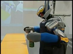 A kitchen robot made by technology professors has made its debut at Tokyo University News Clip