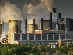big power plant Stock Footage