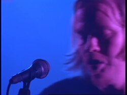 ENTERTAINMENT WEEKLY: UK: SHAWN MULLINS News Clip