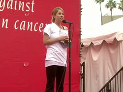 EVENT CAPSULE REPORTER/CHYRON: 16th Annual EIF Revlon Run/Walk For Women, Los Angeles, CA, United States, 05/09/09 Stock Footage