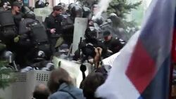 CLEAN : Pro Russian militants storm prosecutors office in Donetsk News Clip