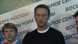 Navalny comments on Mayoral election as exit polls predict stronger support for him News Clip
