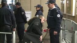 CLEAN : Defendants lawyers arrive at DSK trial News Clip