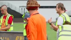 New world record set in beer-fueled race Instructional Video