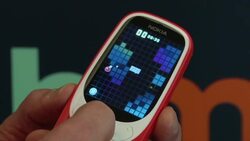 Blast from the past: Nokia's 3310 returns News Clip