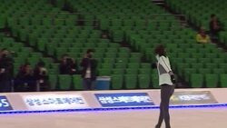 CLEAN : Korean skater Kim Yu na sends wishes to ferry victims News Clip