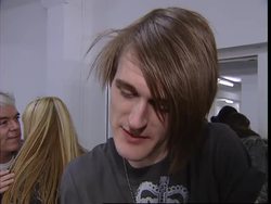 Gareth Pugh shows Wizard of Oz collection at LFW News Clip