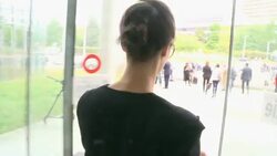 Court orders magazine to stop publication of topless Duchess photos News Clip