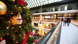 Christmas / Shopping Mall Stock Footage