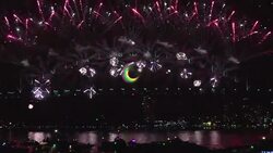 CLEAN: Sydney welcomes in the New Year with fireworks display News Clip