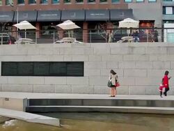 MS PAN T/L Shot of people enjoying time at cheonggyecheon stream / Seoul, South Korea Stock Footage